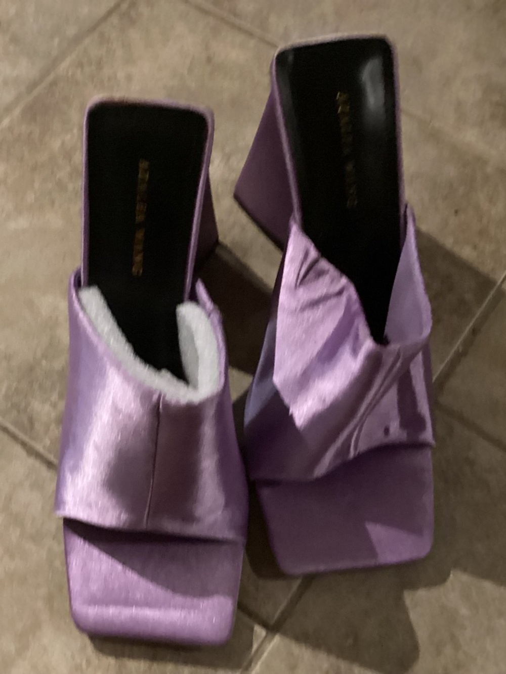 Beautiful Lavender Azalea Wang Heels AKIRA Size 9